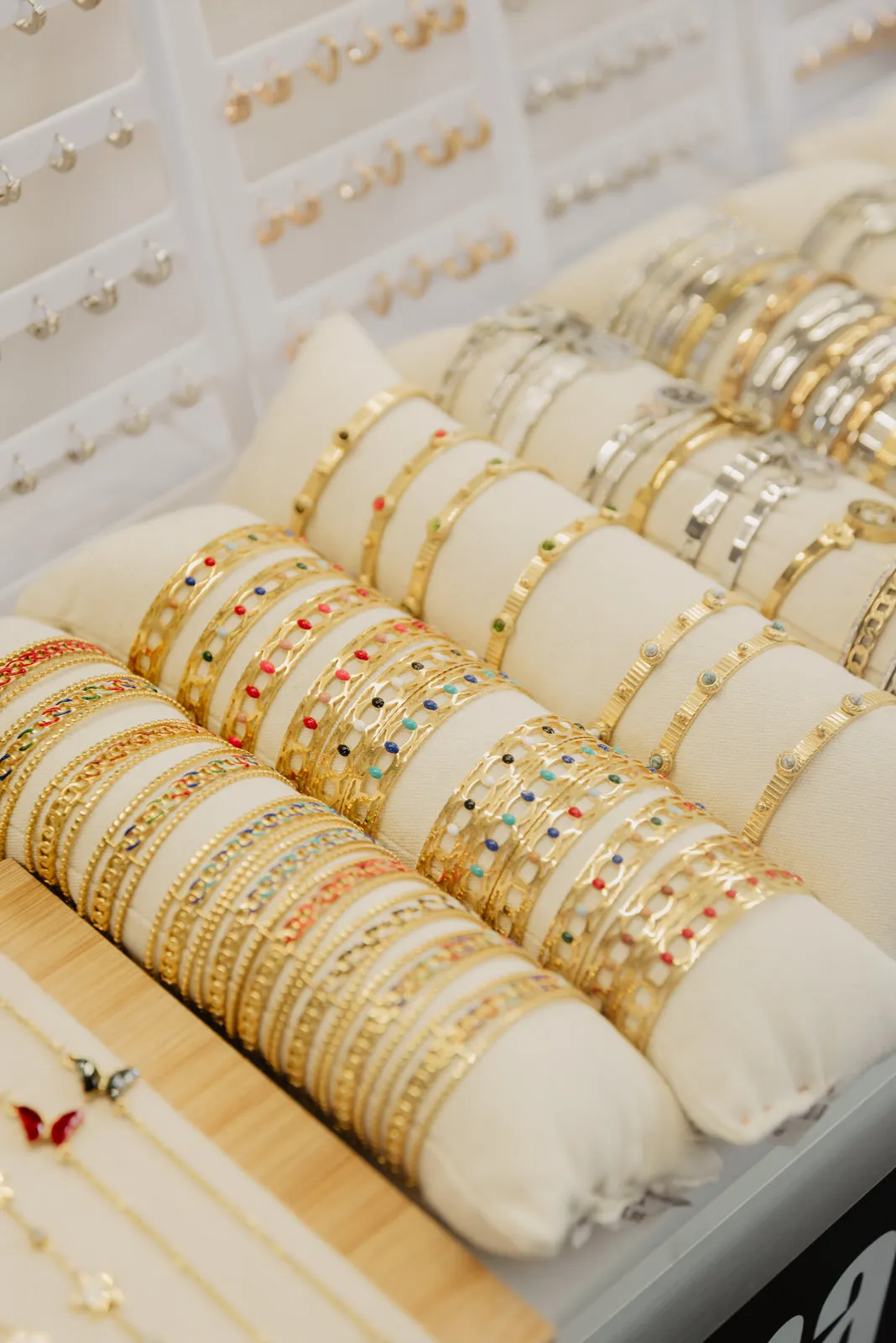 Lyna Accesories